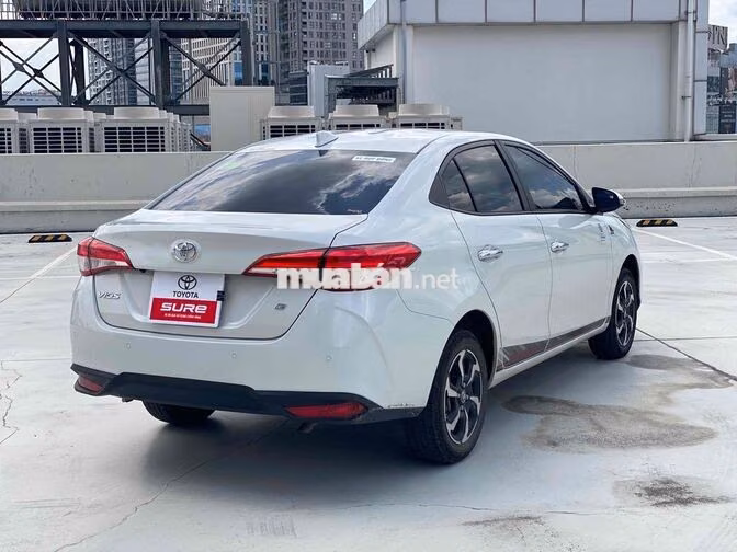 Toyota Vios 2025 1.5G CVT Trắng Tự động