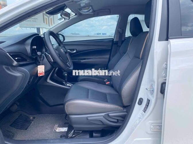 Toyota Vios 2025 1.5G CVT Trắng Tự động