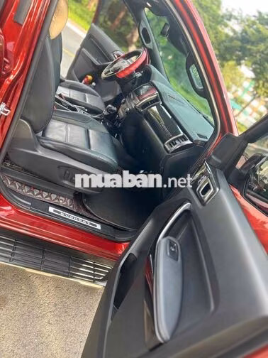 Ford Everest Titanium 2022 2.0L Bi-Turbo 4WD Đỏ