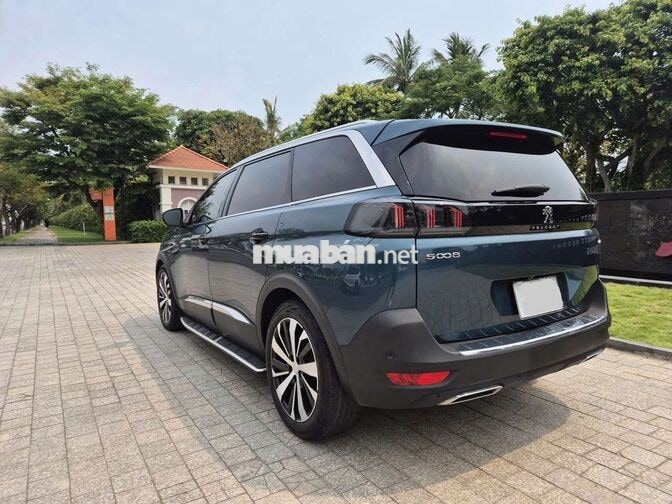 Peugeot 5008GT 2022