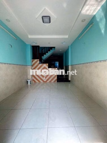 nhà mới sơn 4pn 4wc hẻm ô tô gần gò vấp dt 4x18m, có sân thượng