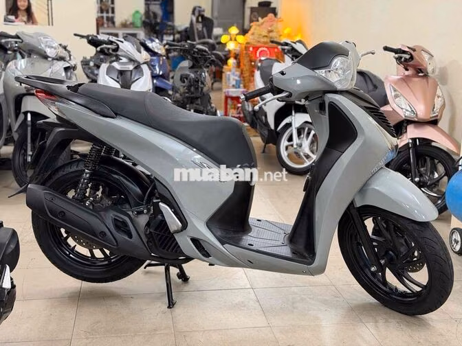 Sh 150 2016 xám xi măng siêu đẹp nợ xấu trả 14tr