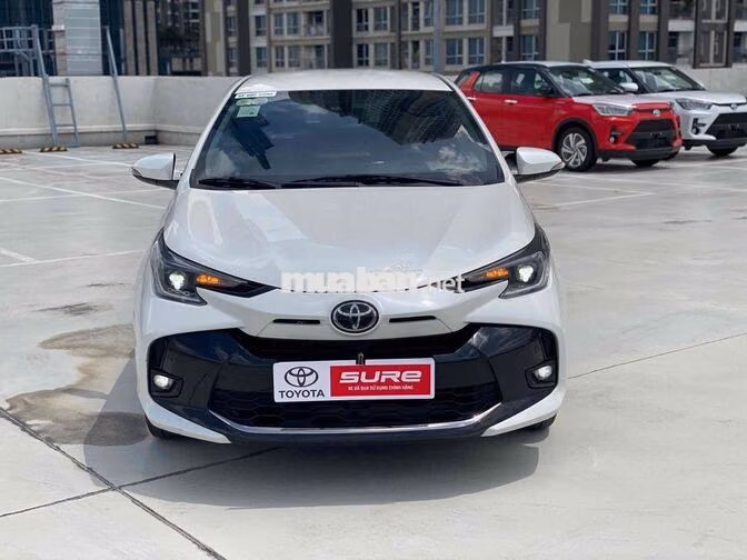 Toyota Vios 2025 1.5G CVT Trắng Tự động