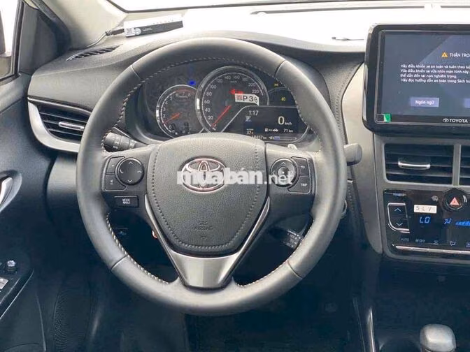 Toyota Vios 1.5G CVT 2025 Trắng 18.000 km