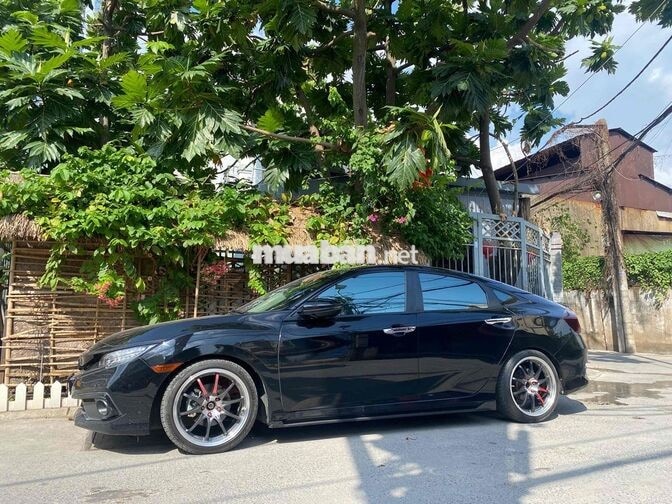 Honda Civic 1.8G 2019 Thái Lan Đen