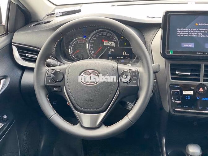 Toyota Vios 2025 1.5G CVT Trắng Tự động