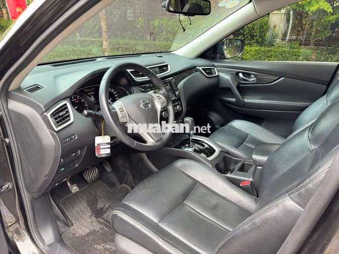 Nissan X-Trail 2.0 SL Premium 2020 Xanh đen