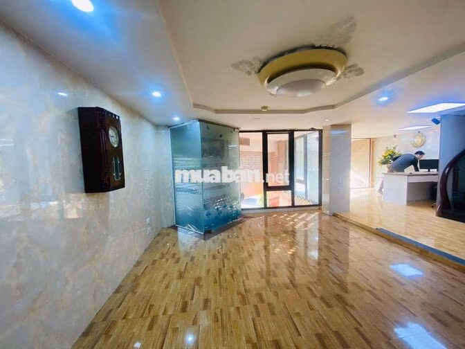 Cho thuê nhà 6 tầng 50m2 mặt đường Võ Chí Công nguyên căn để kinhdoanh