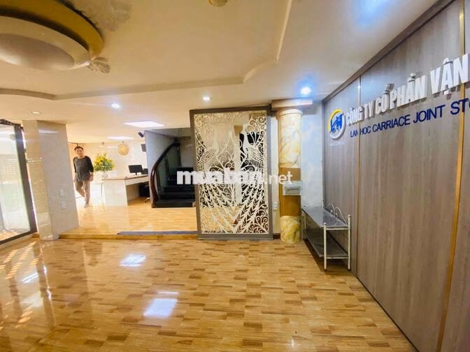 Cho thuê nhà 6 tầng 50m2 mặt đường Võ Chí Công nguyên căn để kinhdoanh