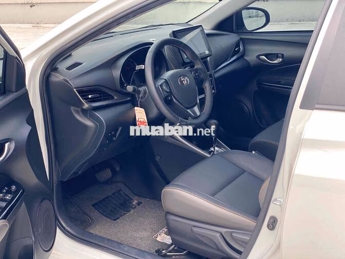 Toyota Vios 2025 1.5G CVT Trắng Tự động