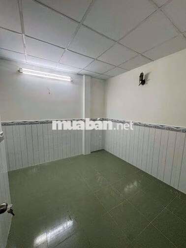 Cho thuê nhà nguyên căn hẻm xe hơi