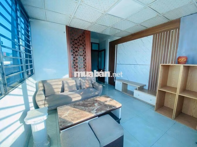 Cho thuê nhà 6 tầng 50m2 mặt đường Võ Chí Công nguyên căn để kinhdoanh