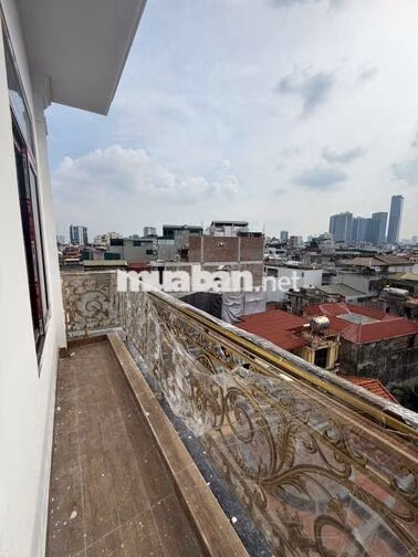 CHO THUÊ CCMN mới, siêu đẹp, Ban công thoáng, Máy giặt riêng. Ngọc Hà