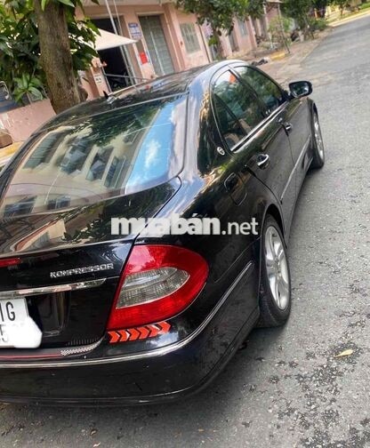 Mercedes-Benz E200 Kompressor 2008 Đen