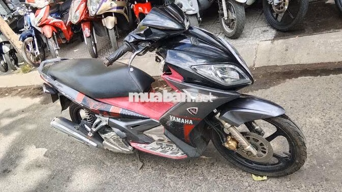 Yamaha Nouvo LX 135cc Đen, Đỏ