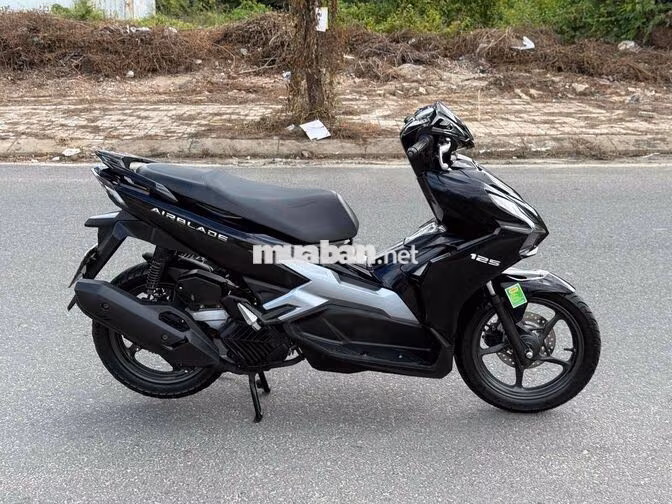 Honda Air Blade 2024 Đen