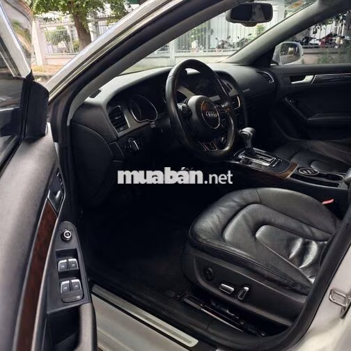 Audi A5 Sportback Trắng đen sport
