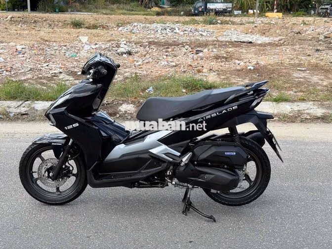 Honda Air Blade 2024 Đen