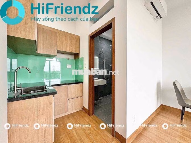Mới 100% căn hộ ban công 38m2 ngay Phan Đăng Lưu gần Phan Xích Long,Q1