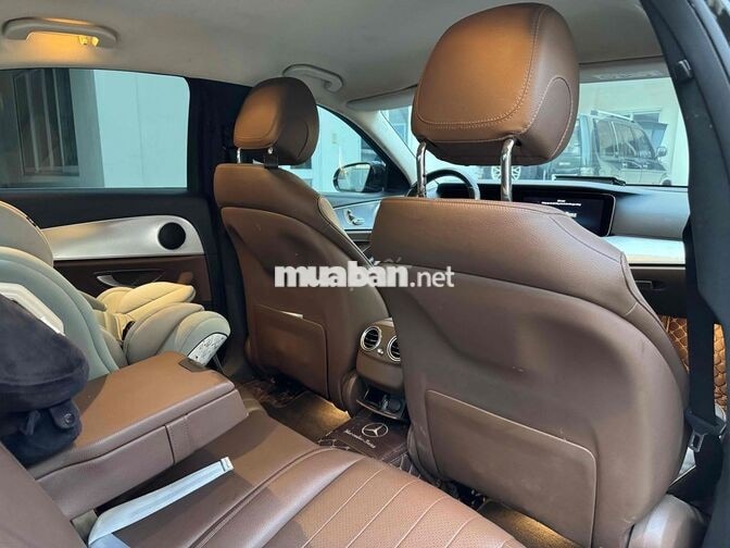 Mercedes-Benz E 180 Đen 106366 km
