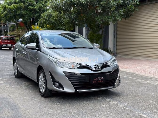 Toyota Vios E Số sàn 2018 Bạc