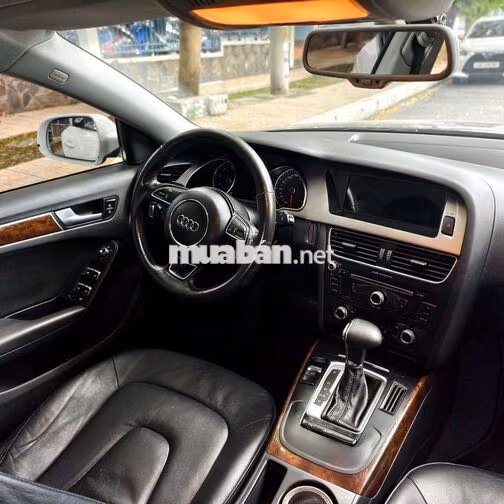 Audi A5 Sportback Trắng đen sport