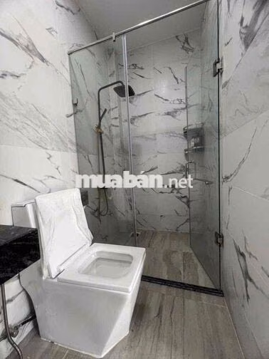 cho thuê nhà đường Đào Sư Tích 5x30 full nội thất 6PN