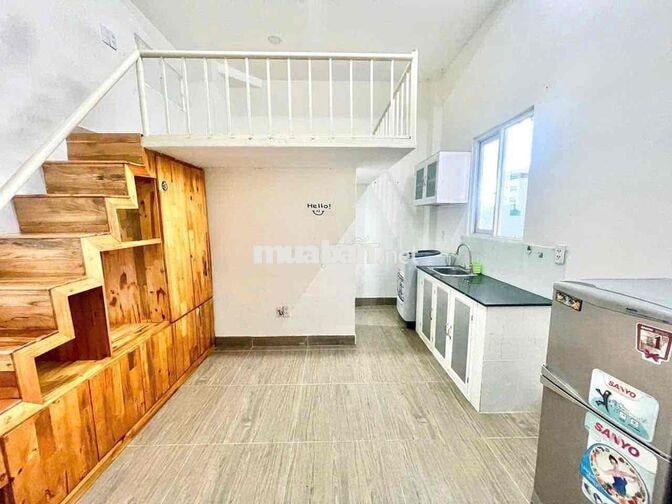 DUPLEX FULL NỘI THẤT MÁY GIẶT RIEWNG CỬA SỔ TRỜI ĐỐI DIỆN ETOWN