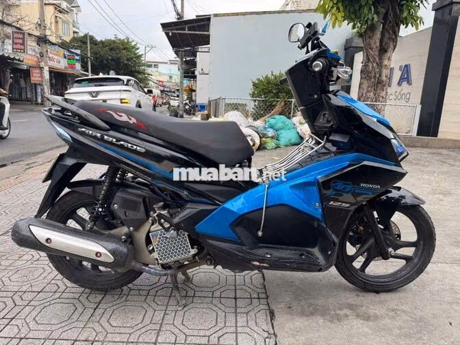 Honda Air Blade 2016 Xanh đen