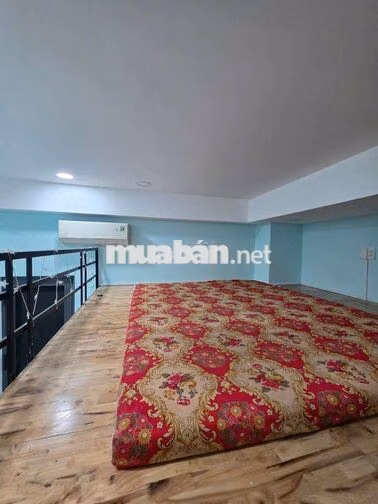 CHÍNH CHỦ CHO THUÊ GÁC 35M2 - PHAN VĂN TRỊ - GẦN ĐH VĂN LANG, UEF, HIU