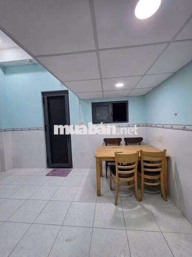 CHÍNH CHỦ CHO THUÊ GÁC 35M2 - PHAN VĂN TRỊ - GẦN ĐH VĂN LANG, UEF, HIU