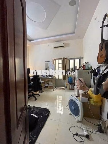 Cho Thuê Nhà Nguyên Căn Đường Cách Mạng Tháng 8, Quận Tân Bình