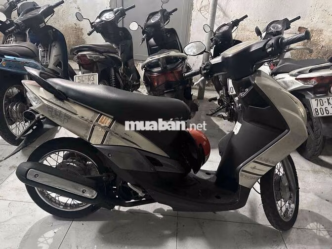 Yamaha Mio Ultimo 2010 Trắng, Đen
