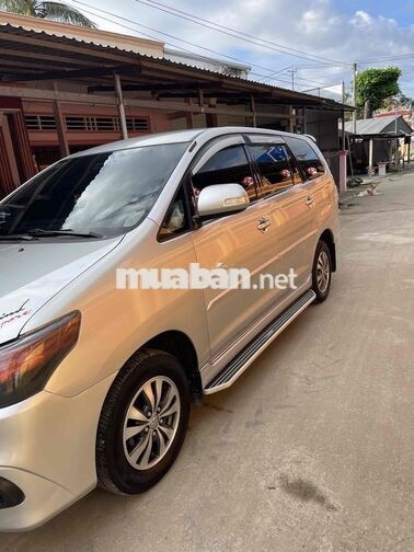 Toyota Innova Bạc 150856 km