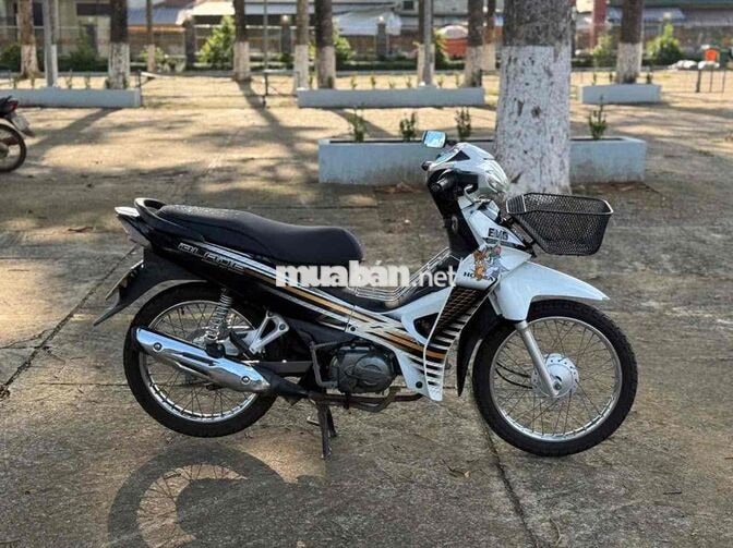 Honda Wave Blade 2015 Trắng, Đen Số sàn