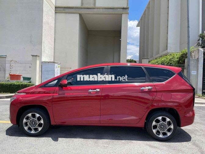 Hyundai Stargazer 2022 Bản đặc biệt Đỏ 94000 km