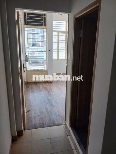 Nhà 3 tầng, 4 phòng ngũ, 3 toilet Phạm Ngũ Lão, GV