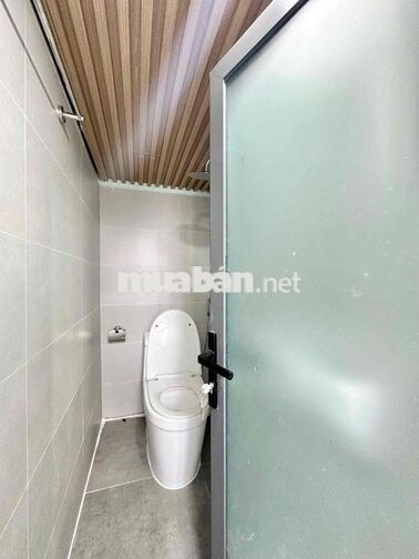 DUPLEX BAN CÔNG MỚI XÂY NGAY PHẠM VĂN ĐỒNG, GẦN HUB, UTE, GIGAMALL