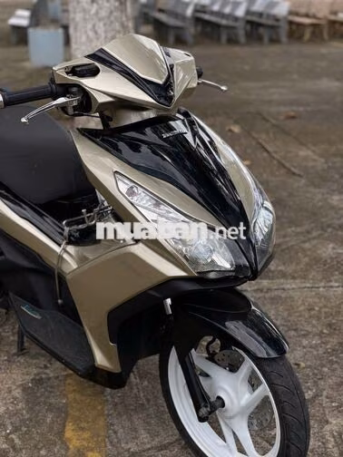 Honda Air Blade 2013 Vàng đồng