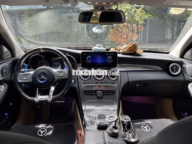C200 up full C63 model 2016 chính chủ đứng tên