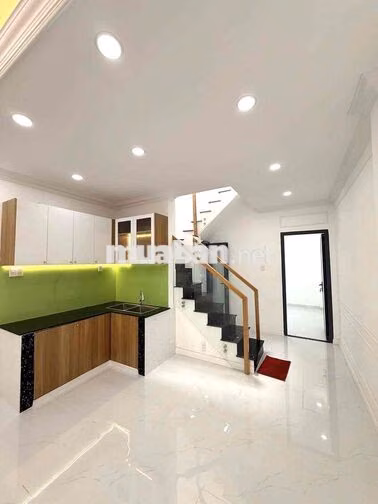 Bán Nhà Khu Gò Xoài-4 Phòng Ngủ(1PN Dưới Trệt)-Đường Xe Hơi -Hoàn Công