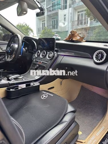 C200 up full C63 model 2016 chính chủ đứng tên