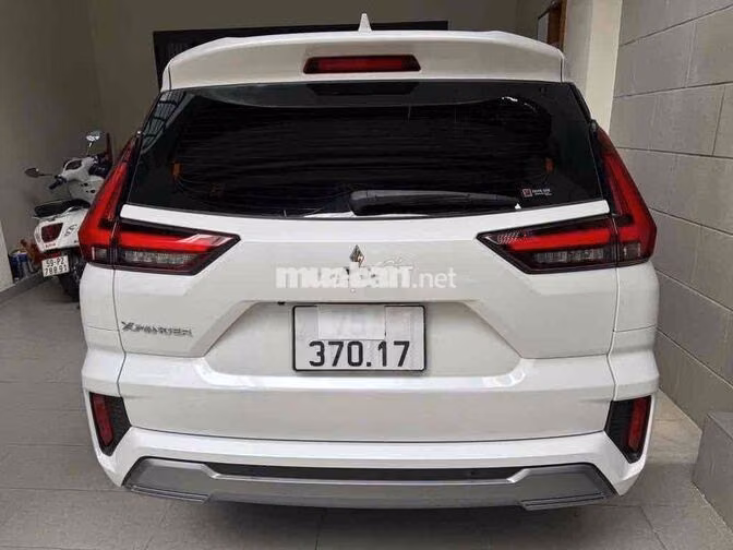 Mitshubishi Xpander Premium AT 2024 màu trắng