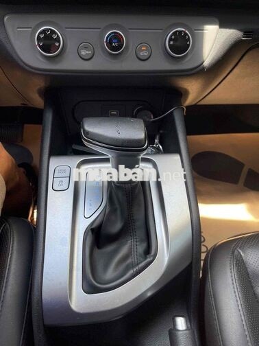 Hyundai Stargazer 2022 Bản đặc biệt Đỏ 94000 km