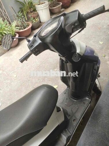 Xe tay ga Xanh, Trắng 11943 km