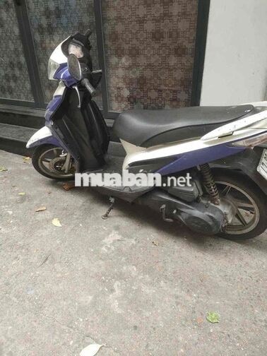 Xe tay ga Xanh, Trắng 11943 km