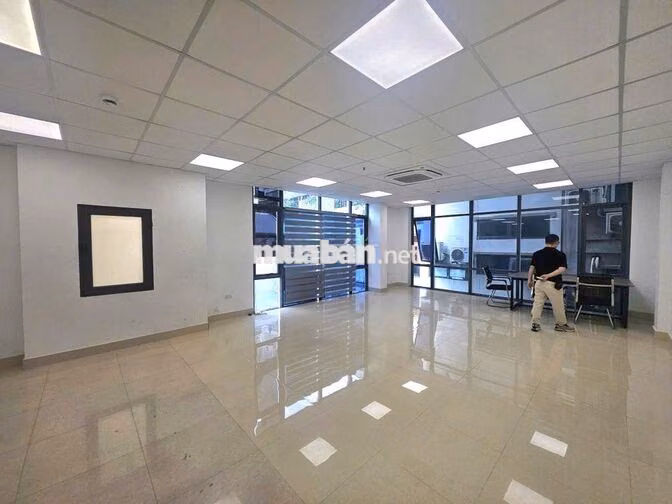 Văn phòng trung tâm Cầu Giấy: Diện tích 70m2 - 110m2 - 150m2...