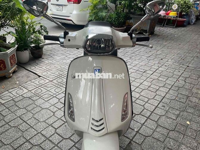 Piaggio Vespa 2019 Trắng 9349 km