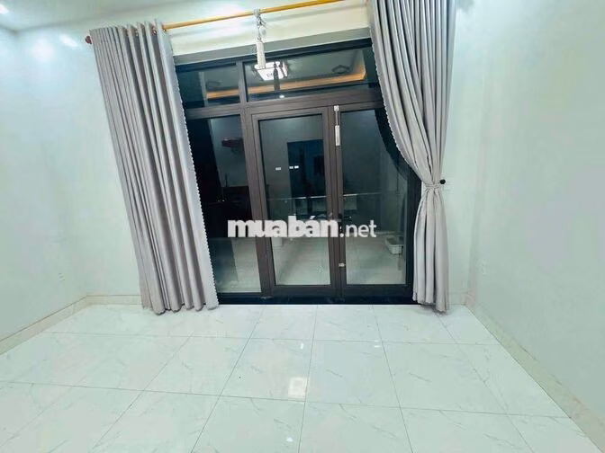 📌Cho thuê nhà 3 tầng mặt tiền Nam Việt Á, vị trí đẹp gần sông, khu
