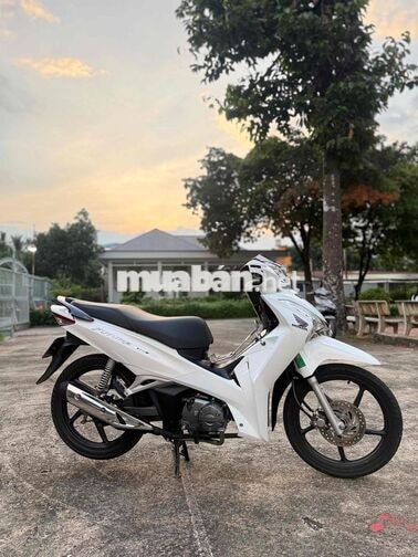 Honda Future Led 2022 Trắng bs68 chính chủ